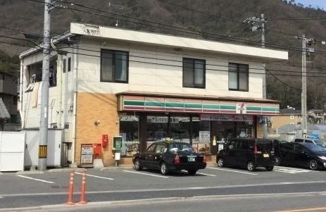 セブンイレブンまで800m