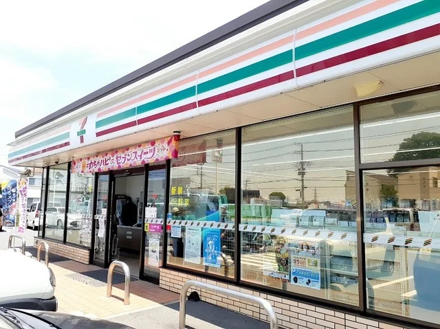 セブンイレブンまで1000m