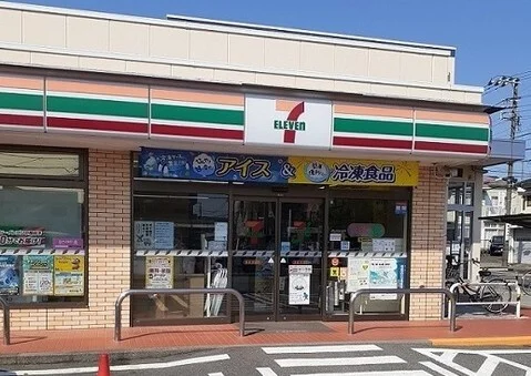 セブンイレブン　鎌倉津西店まで266m