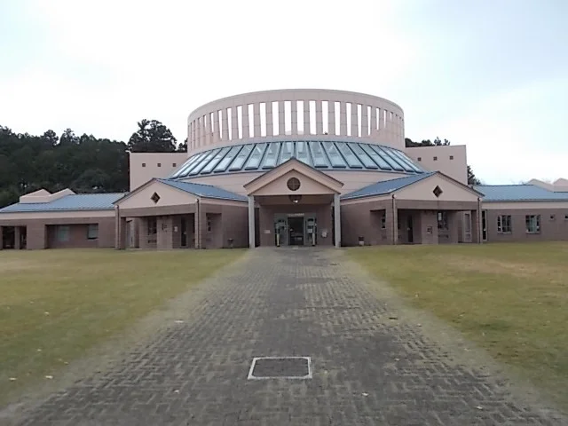 水戸市立西部図書館まで1100m