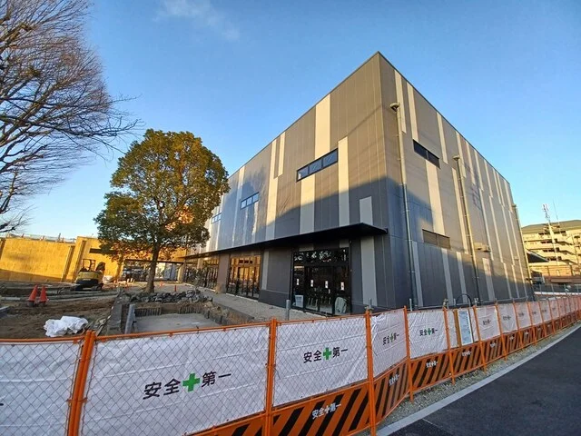 （仮称）ベルクス足立鹿浜店まで378m