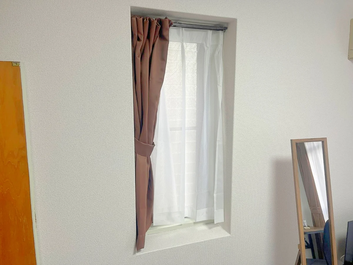 お部屋にはもう一つ窓があるので開放感バッチリです👍