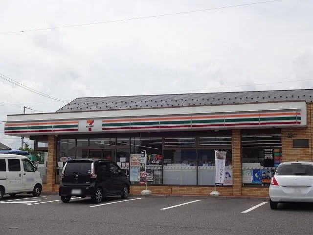 セブンイレブン　広丘野村店まで350m