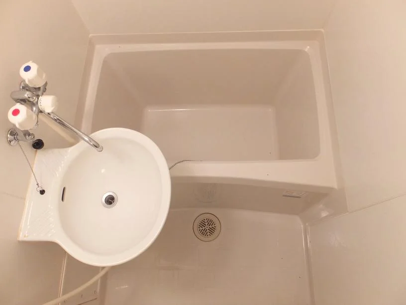 浴室乾燥機付きなので雨の日の洗濯物も安心