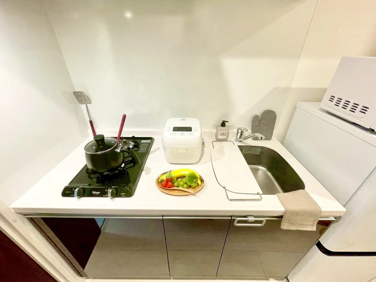 ※撮影用の観察植物・食器調理器具・雑貨類等はございません。※写真は現況優先