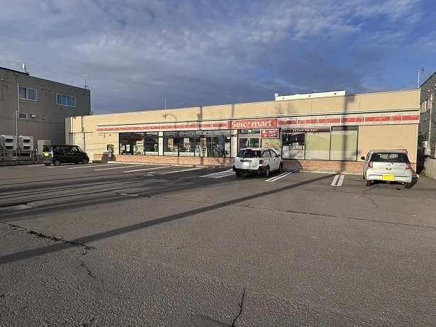 セイコーマート厚別南４丁目まで400m