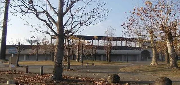 清原中央公園まで1900m