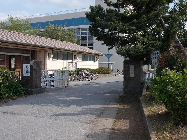 市原市立五井中学校まで350m