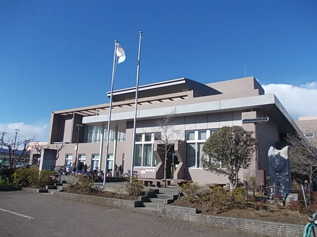 二宮図書館まで3800m