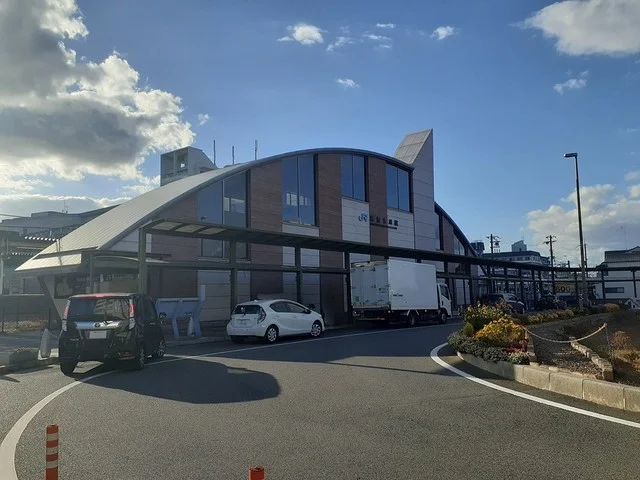 東加古川駅まで146m