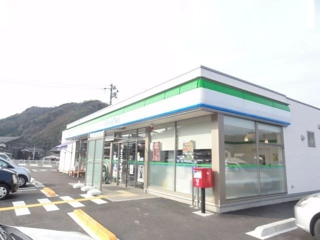 ファミリーマート用瀬インター店まで550m
