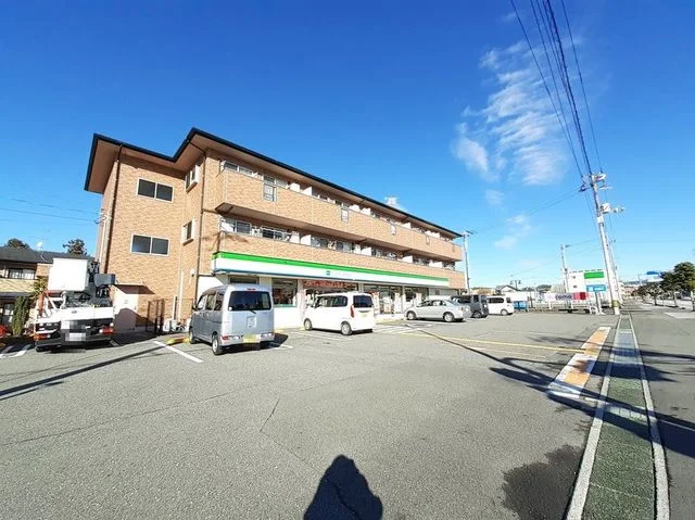ファミリーマート 土佐山田新町まで750m