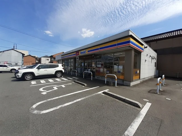 ミニストップまで800m