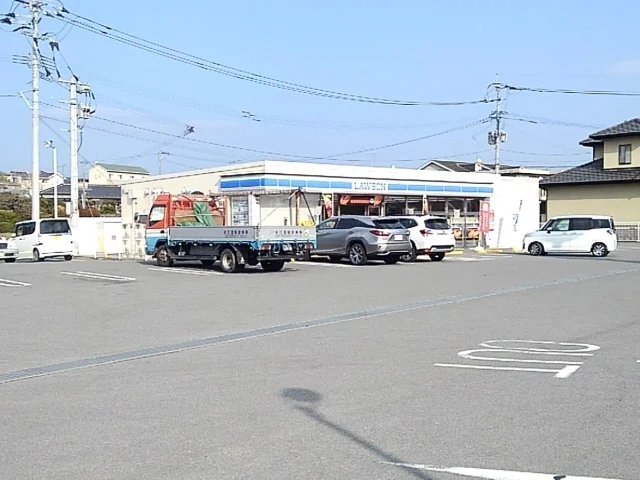ローソン八女室岡店まで230m