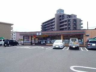 セブンイレブン権現町まで1100m