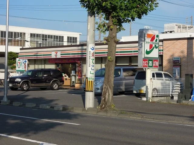 セブンイレブン静岡豊田３丁目店まで600m