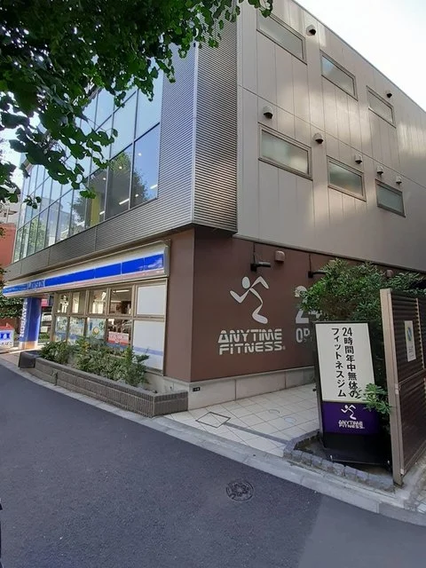 エニタイムフィットネスまで30m