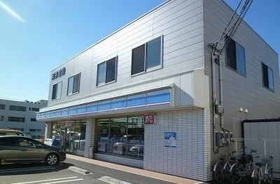 ローソン沼津大諏訪店まで500m