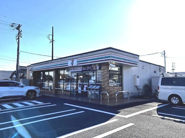 セブンイレブン　末広店まで950m