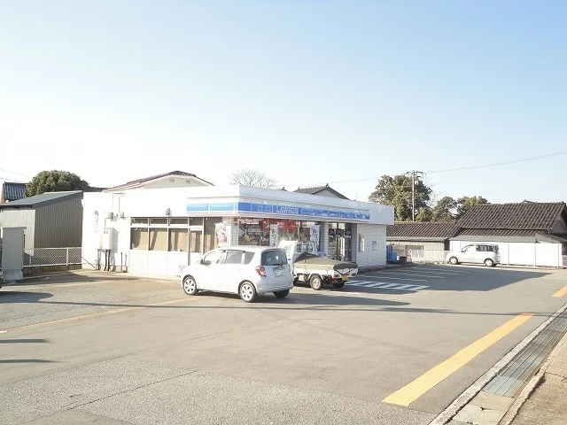 ローソンまで180m