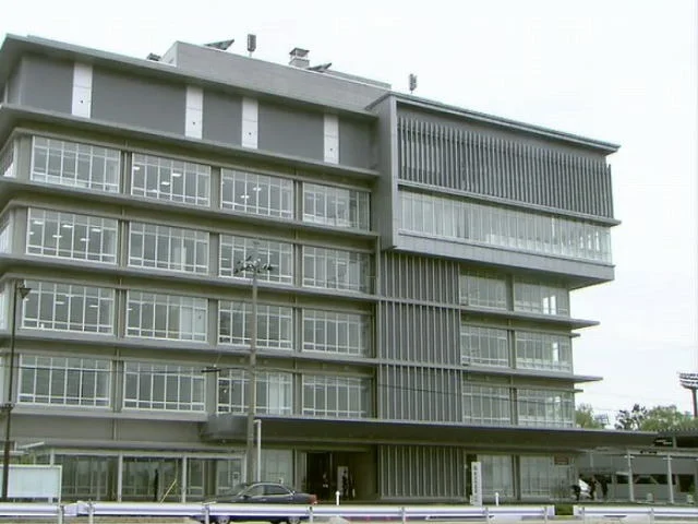 射水市役所まで1800m