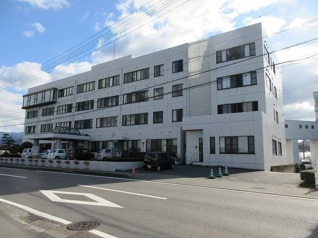 砥部病院様まで850m