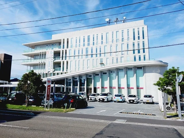 伊予市役所様まで800m