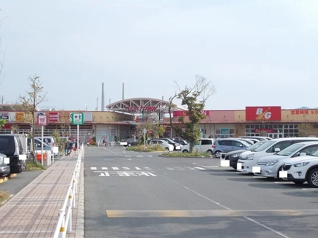 イオンタウン周南店まで1300m