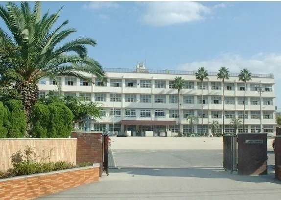 広島市立南観音小学校まで610m