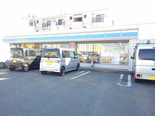 ローソン今光2丁目店まで350m