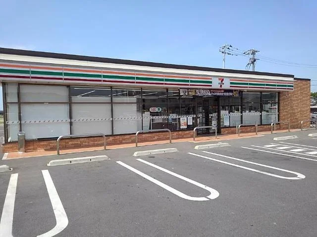 セブンイレブン宇佐四日市店まで250m