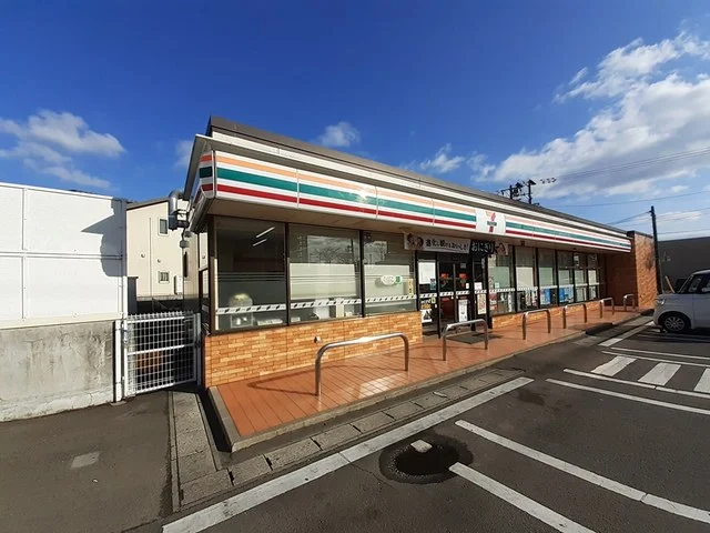 セブンイレブン塩釜駅前通店まで400m