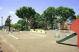 岡部中央公園まで190m