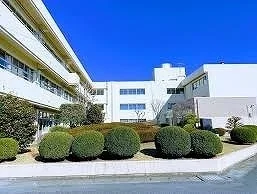 上里北中学校まで1000m