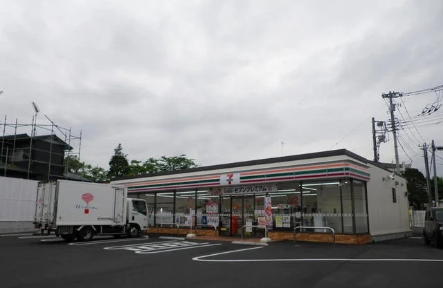 セブンイレブン御殿場二枚橋店まで500m
