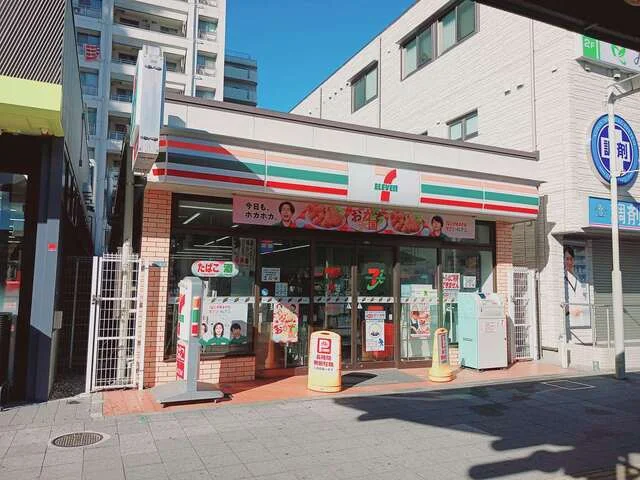 セブンイレブン阪神西宮駅南店様まで240m