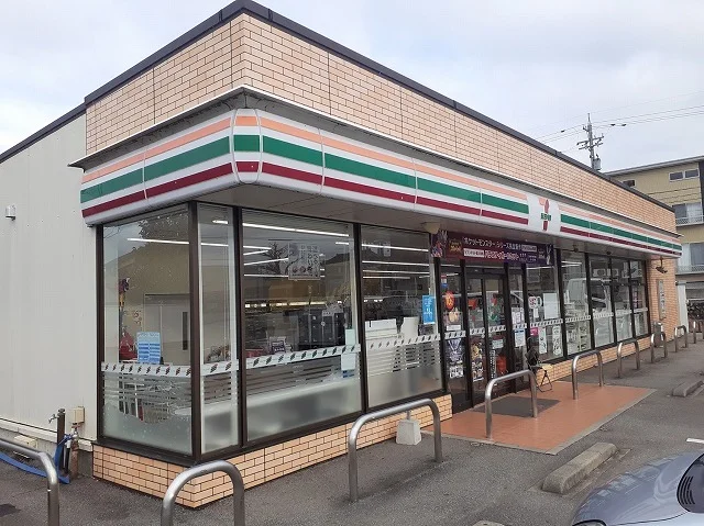 セブンイレブン魚津インター店まで900m