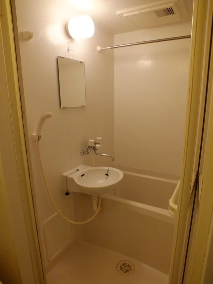 バス・トイレ別