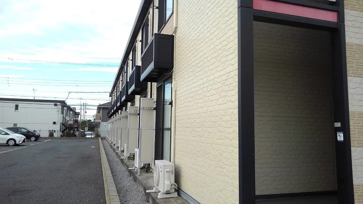 窓側遮光物無し