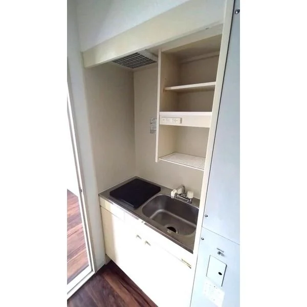 家具設置前のお部屋の画像になります