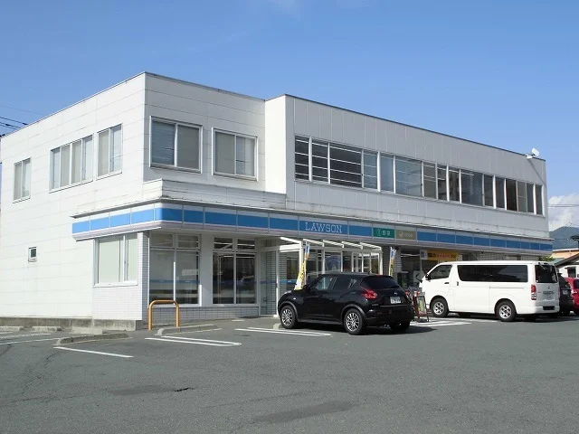 ローソンまで700m