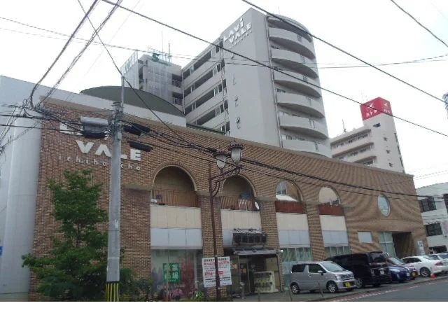 ラヴィバレ一番丁まで190m