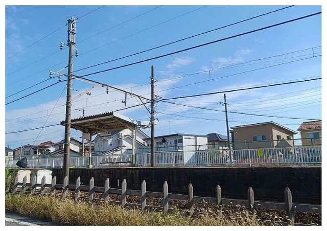 近鉄鈴鹿線三日市駅まで434m