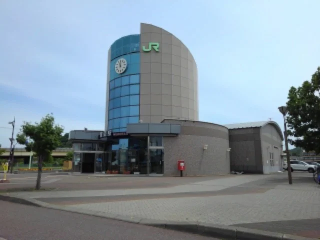 JR室蘭駅まで1500m