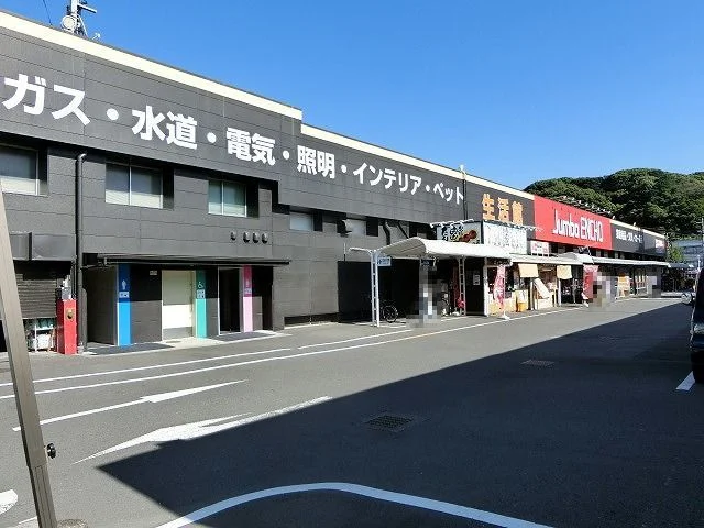 ジャンボエンチョー静岡店まで500m