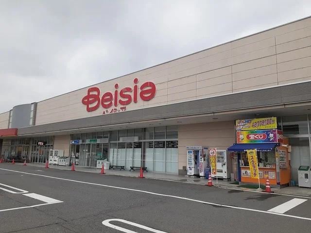 ベイシア渋川こもち店まで750m
