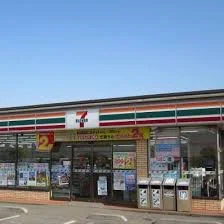 セブンイレブン深谷上柴東5丁目まで270m