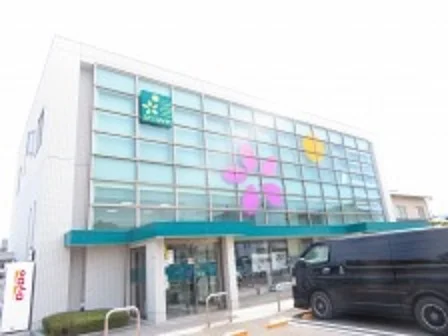 伊予銀行今治南支店様まで900m