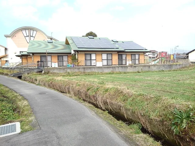 めぐみ保育園まで830m