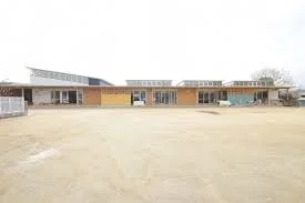 花園幼稚園まで700m